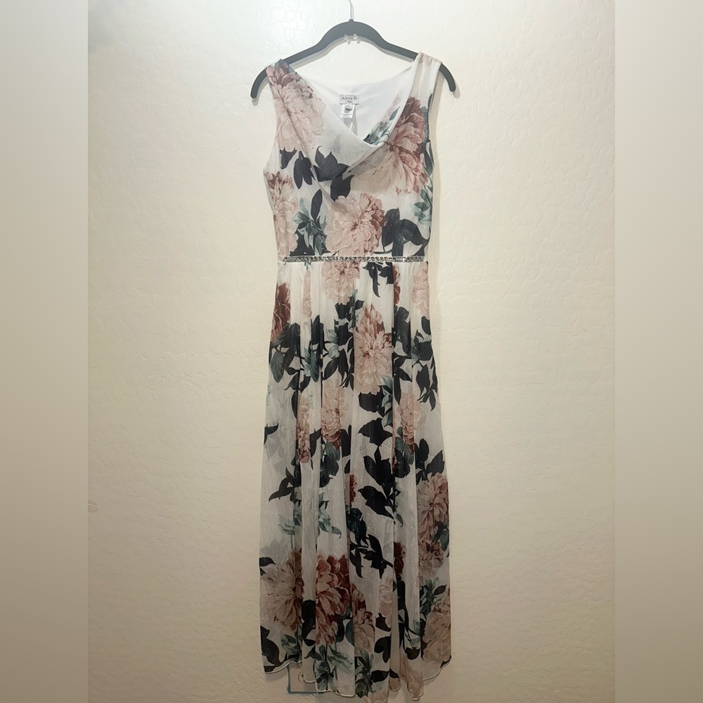 NWT Floral Dress With Rhinestone Waist/shimmer fabric